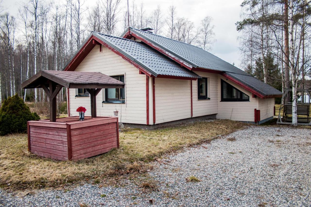 Cottage Kesaeranta Kumia Eksteriør bilde